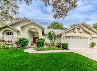 1707 Country Trails Dr, Safety Harbor, FL 34695
