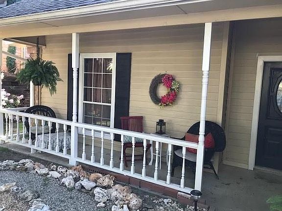 2nd image of 5904 Yacht Club Dr