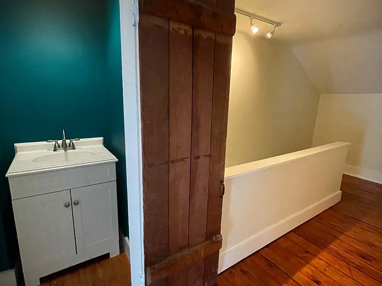 17 Coryell St — Photo 22