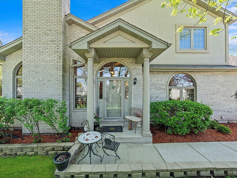 1st image of 11160 Karen Dr