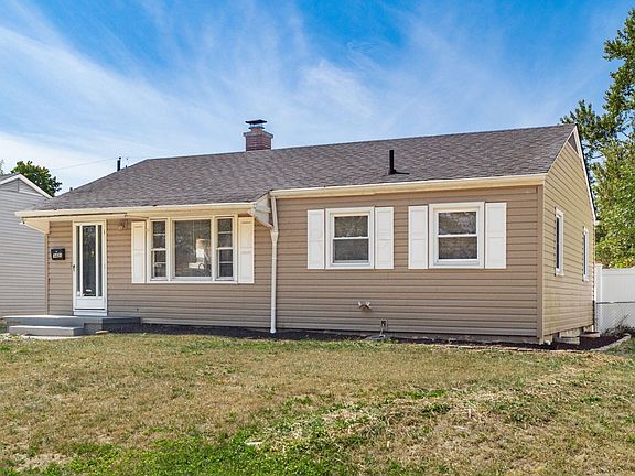 3rd image of 3421 Kenlawn St