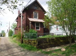 1111 5th St NW, Canton, OH 44703
