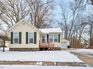 1532 Grant Ave, Ashtabula, OH 44004