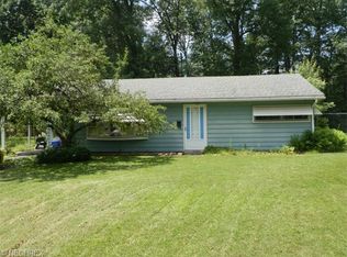 2722 Bainbridge St, Youngstown, OH