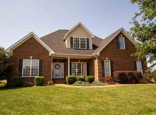 943 Poppy Hills Ct, Bowling Green, KY 42104