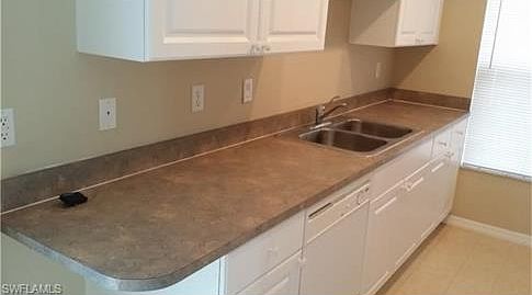 5th image of 4704 Leonard Blvd S