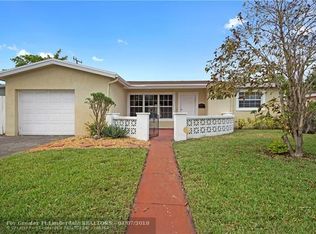 3549 NW 34th St, Lauderdale Lakes, FL 33309