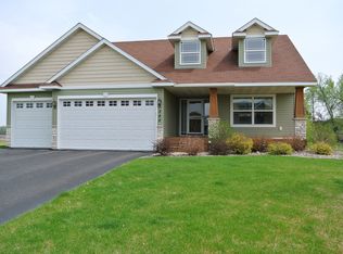 352 Garden Dr, Delano, MN 55328