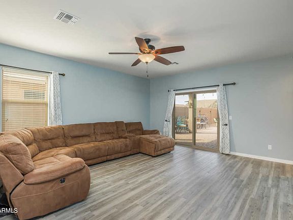 3rd image of 41216 W Lucera Ln