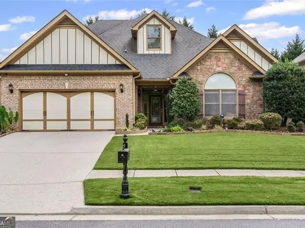 1573 Park Hollow Ln NE, Lawrenceville, GA 30043