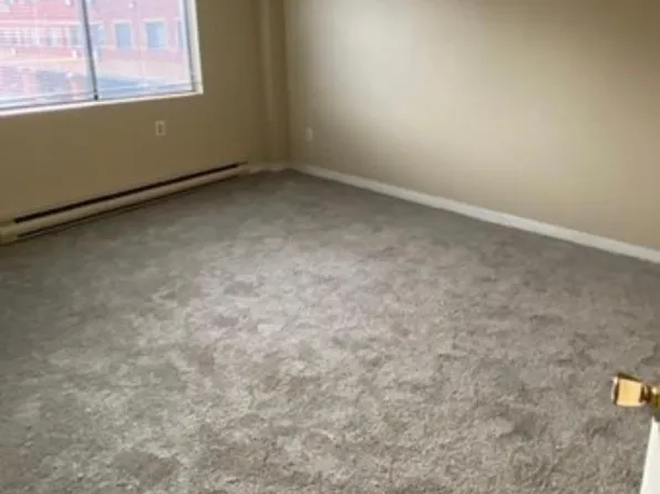 111 Foster St, Peabody, MA