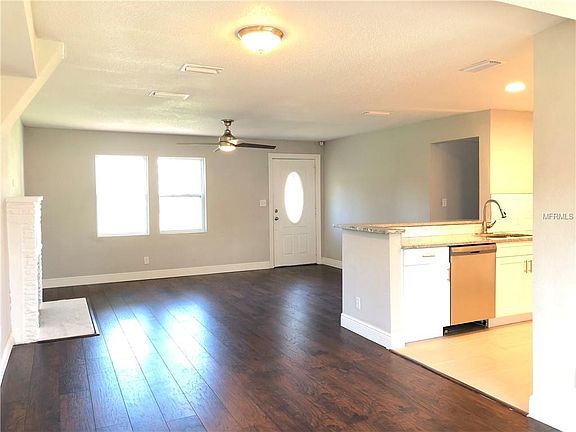 5th image of 4346 Emerson Ave S