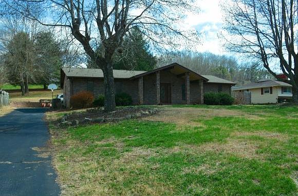 1st image of 295 N Holston River Dr
