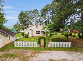 402 Madam Moores Lane, New Bern, NC 28562