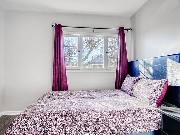 4th image of 693 S Lowell Blvd