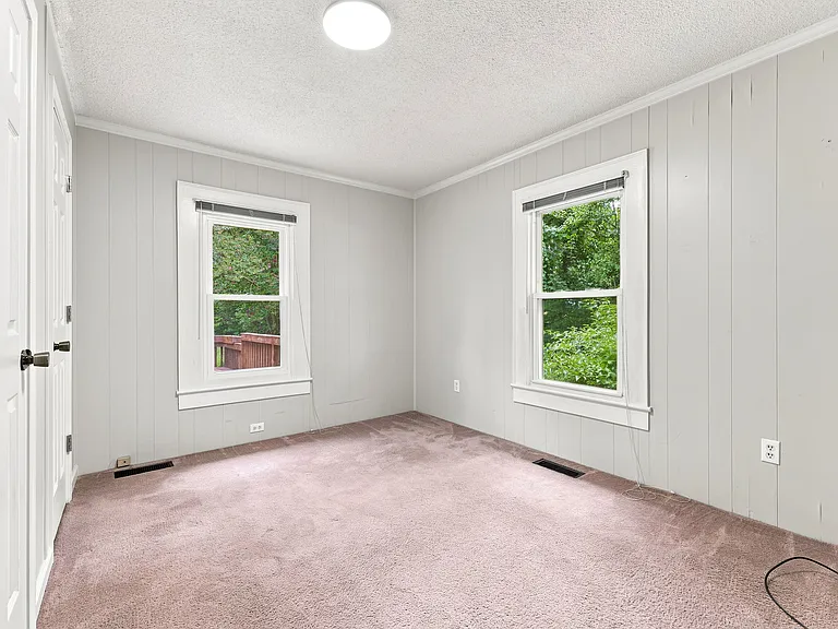 3629 Pleasant Garden Rd — Photo 16