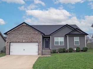 151 Ambridge St, Oak Grove, KY 42262