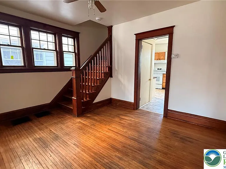 2125 Northampton St — Photo 5