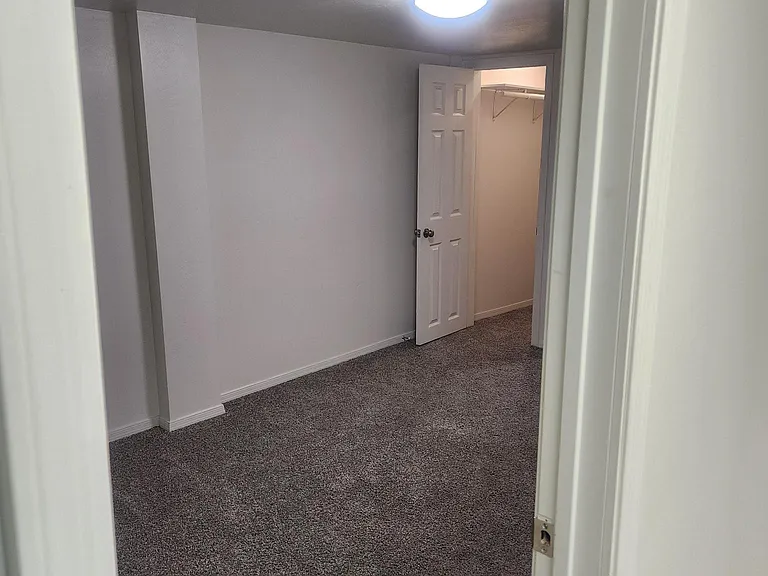 20 N White Mountain Rd — Photo 15