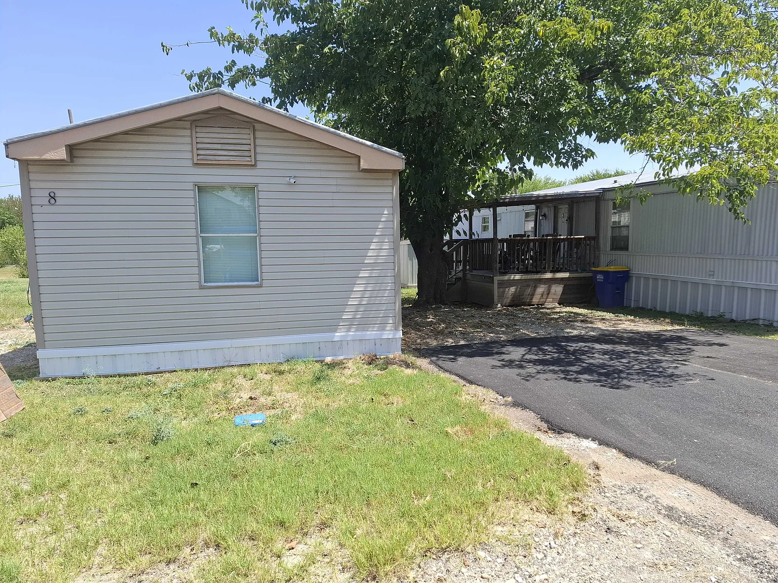 4 bed, 1216 sqft, $1,095 — Photo 1