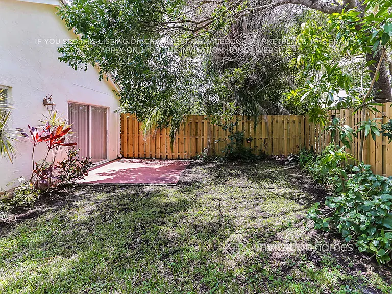 7201 Vaca Key Way — Photo 18