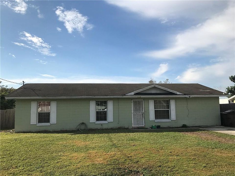 1st image of 1524 Eola Cir