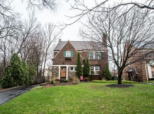 2553 Dysart Rd, University Heights, OH 44118