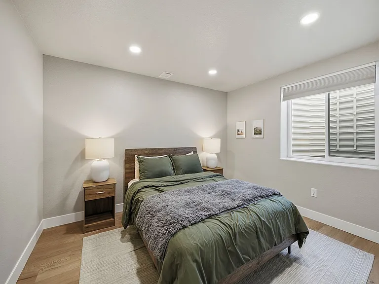 5029 Long Dr — Photo 12