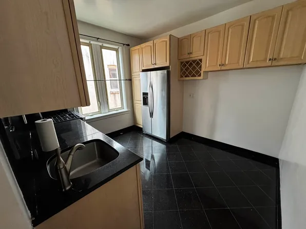 44-10 28th Avenue image 6 of 6