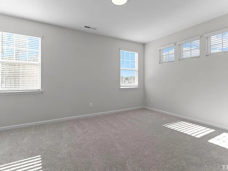1206 Commack Dr — Photo 28