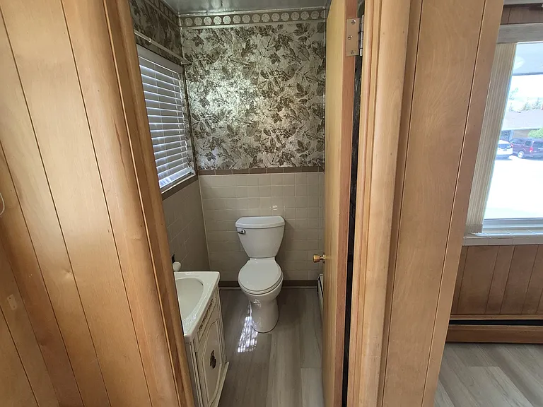 1318 Virginia St — Photo 3