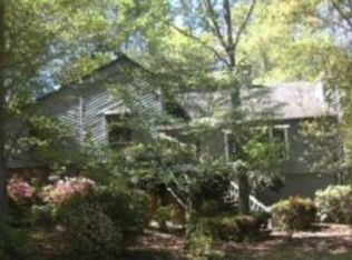 5073 Mackinac Dr, Stone Mountain, GA