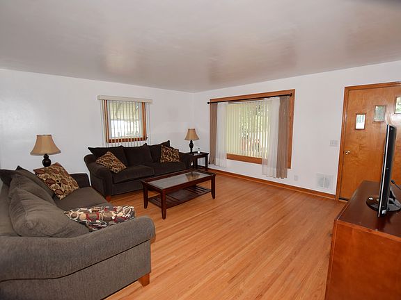 4th image of 259 W Ivy St