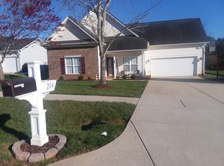 284 Valerie Dr, Lincolnton, NC 28092