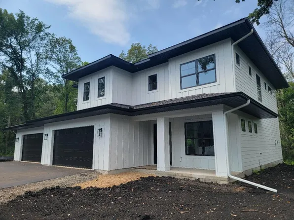36 Lilah Ln, Tonka Bay, MN 55331