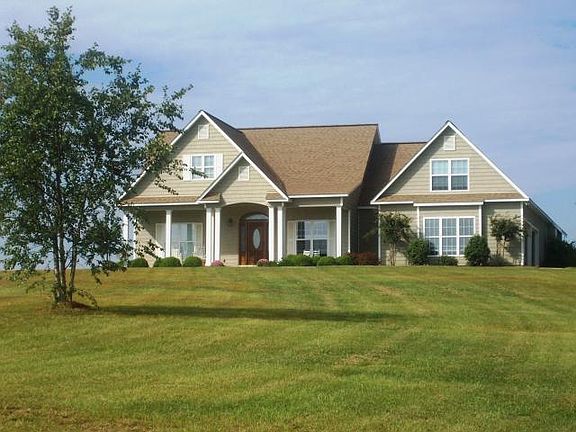 2nd image of 4069 Overlook Dr