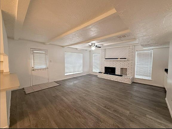 3rd image of 3610 Timber Rock Ct