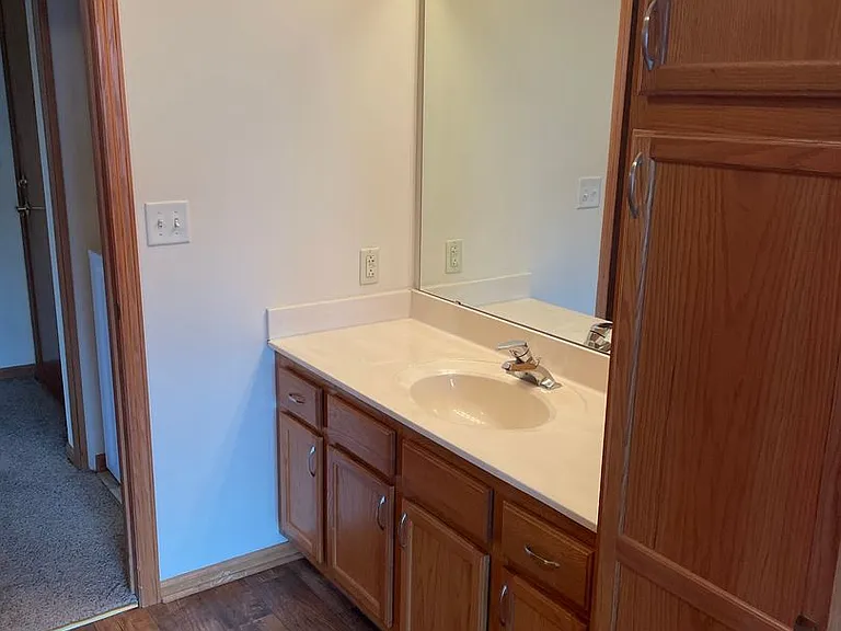Door Creek Apartments — Photo 26