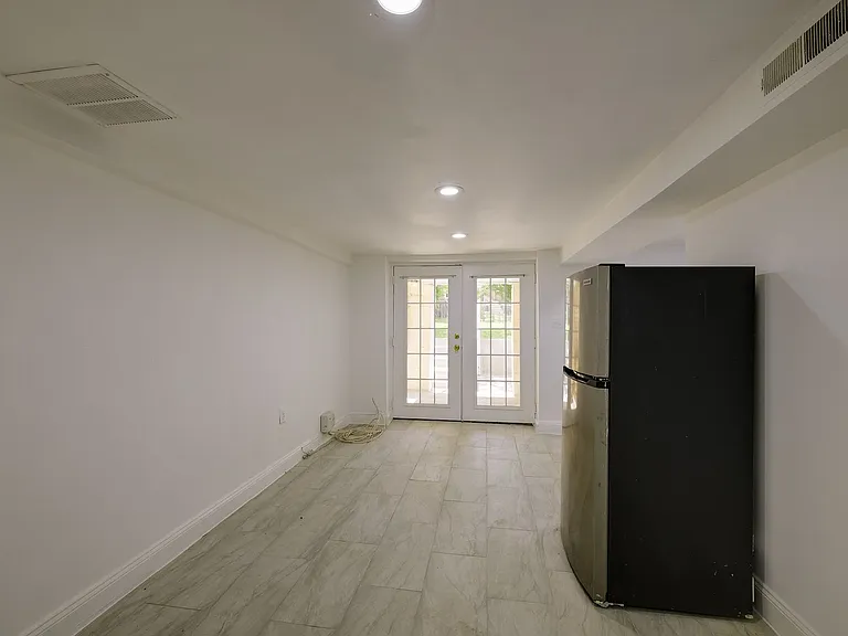 514 Missouri Ave NW — Photo 26