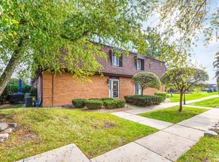 3244 Chestnut Dr, Flossmoor, IL 60422