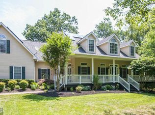 7655 Harman Dr, Sykesville, MD 21784