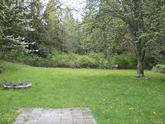 5th image of 1524 99th Ave SE