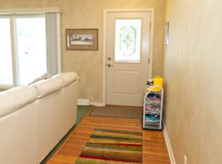 305 N 4th St, La Crescent, MN 55947