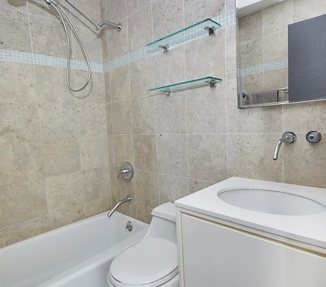 85 Hudson Ave #4A — Photo 6