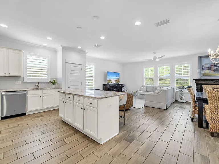 61 Oakley Ct — Photo 7