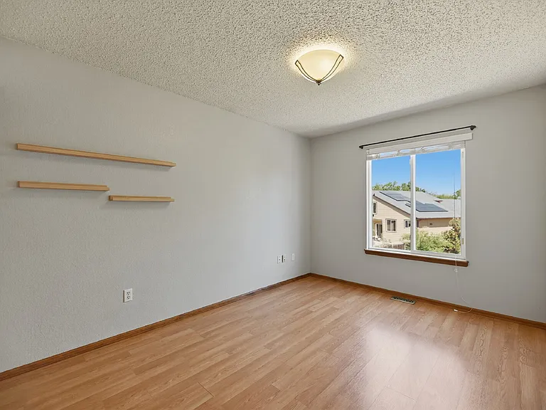 1321 W 132nd Pl — Photo 13
