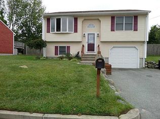 47 Centracchio St, West Warwick, RI 02893