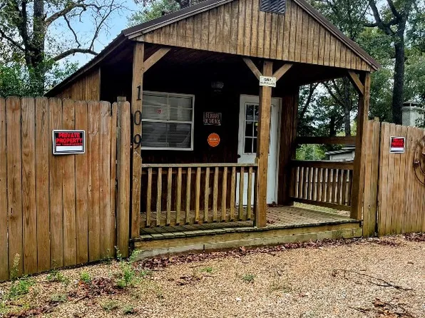 109 Crocker Dr, Malakoff, TX 75148