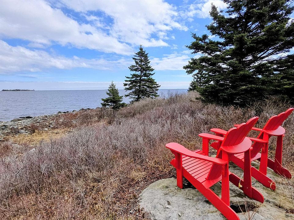 1st image of 627 Long Cove Rd