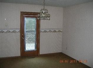 2072 Vesper Rd, Carrollton, OH 44615